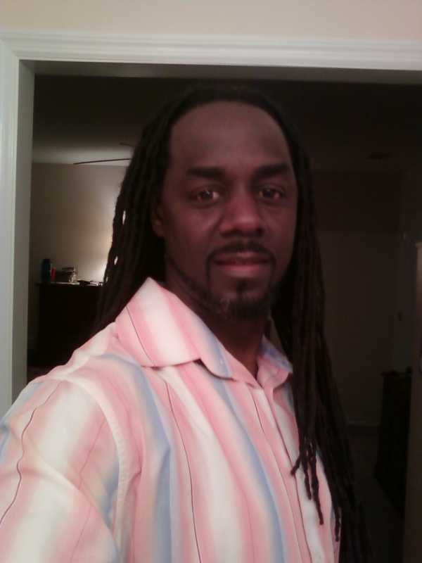 Date this foxy United States man CMTray from Tampa/st.pete US11131