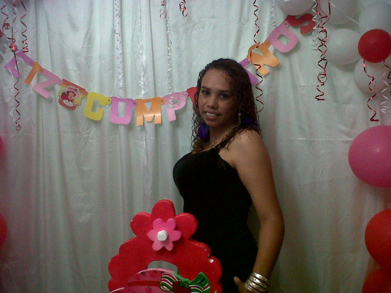 Date this happy Dominican Republic girl Rosalis from San Francisco De Macoris DO8923