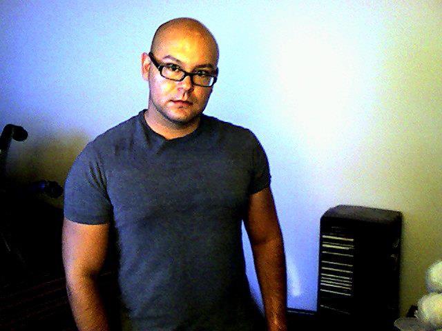 Date this stunning United States man Erik from Los Angeles US11181