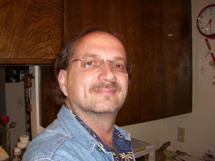 Date this hot United States man Rene from San Mateo US11407