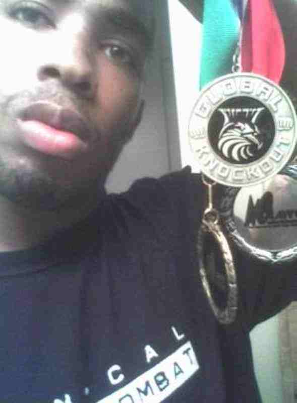 Date this beautiful United States man Bjpenn from Oakland US11492