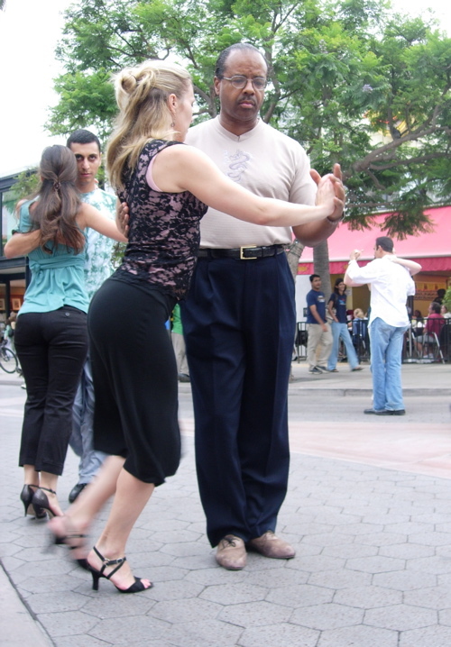 Date this gorgeous United States man Sam from Los Angeles US11525