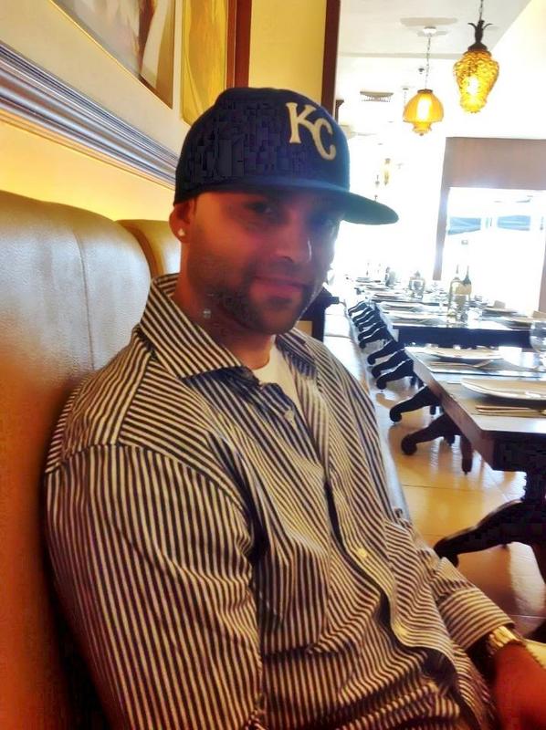 Date this beautiful United States man Shake from Austin US11725