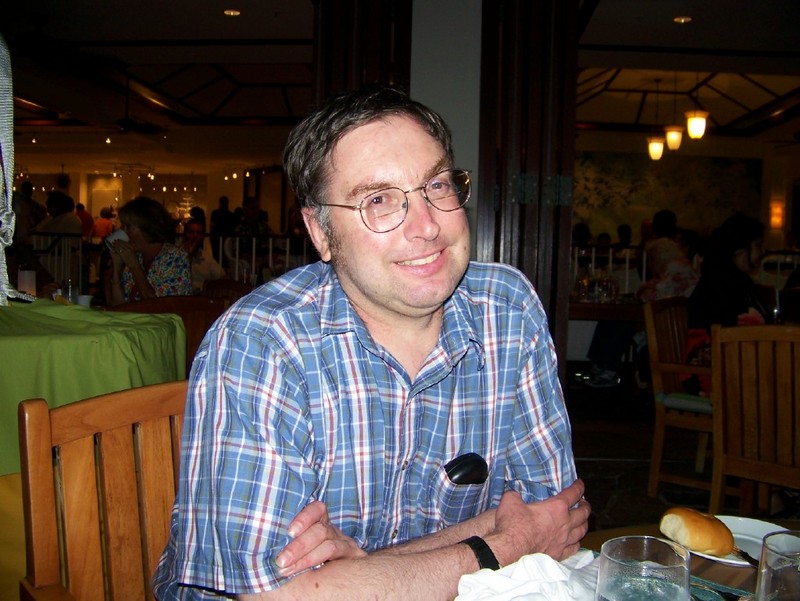 Date this gorgeous United States man Filmmusiclover from San Rafael US11831