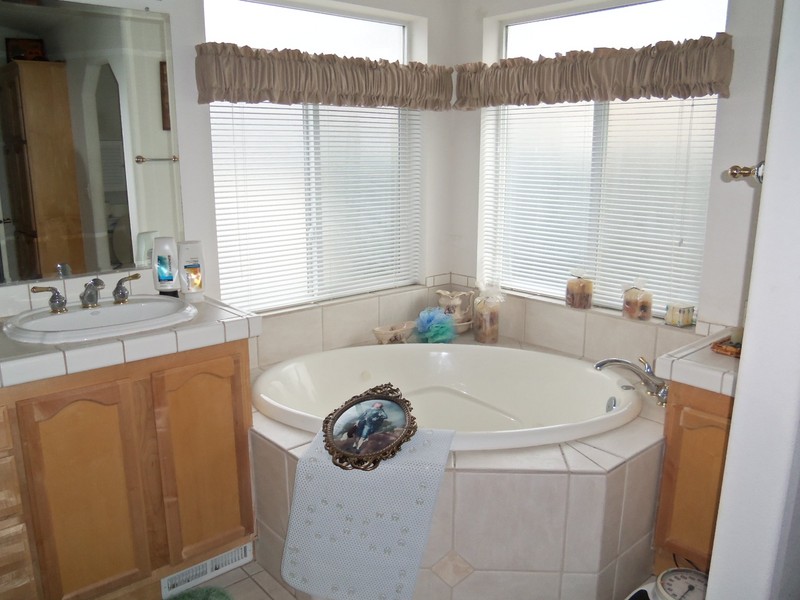 Date this voluptuous United States man Douglas11459 from Shasta US11899