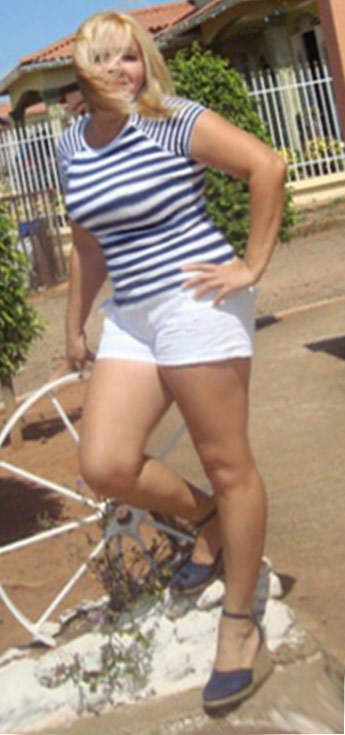 Date this sensual Panama girl Lydna from Cocle PA204