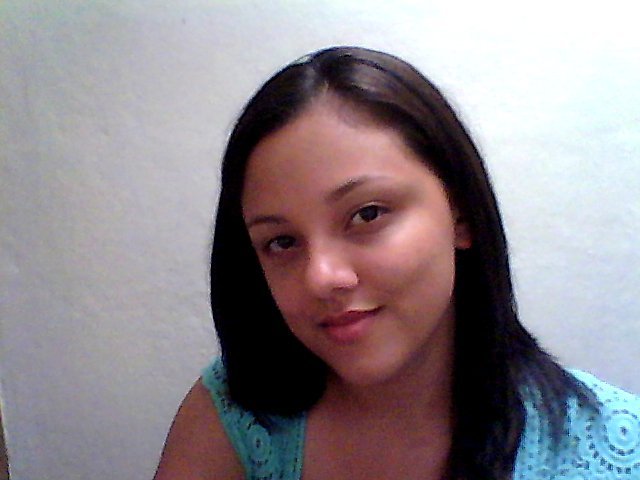 Date this good-looking Costa Rica girl Karina from San Jose CR154