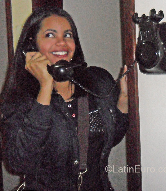 Date this lovely Brazil girl Ana Paula from Sao Paulo BR9385