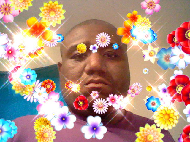 Date this charming United States man Larry Paul from Houston US12018