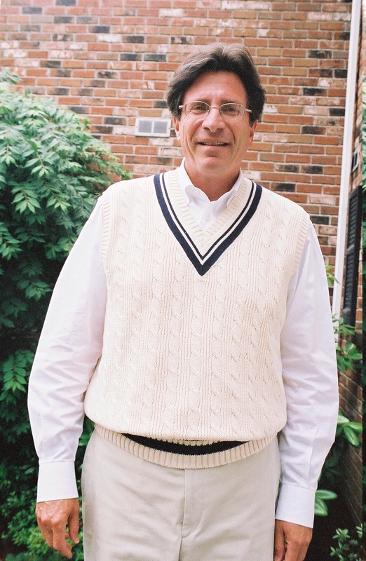 Date this attractive United States man Volunteer from Hartford US12020