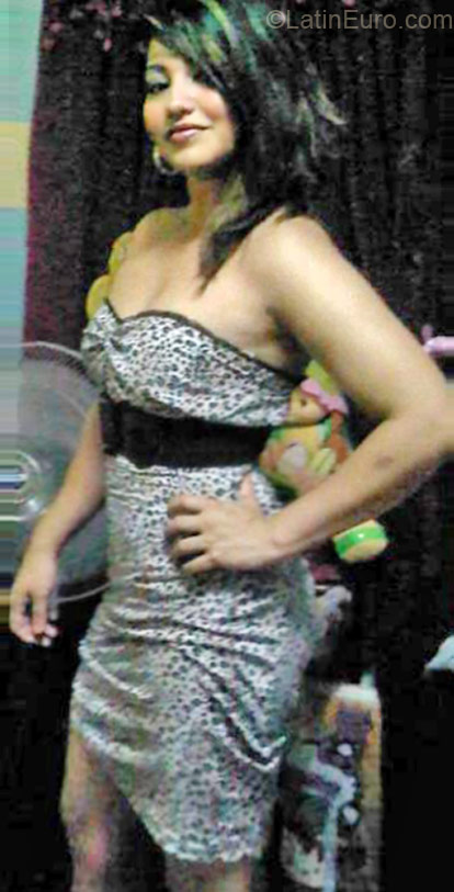 Date this funny Honduras girl Jami from San Pedro Sula HN523