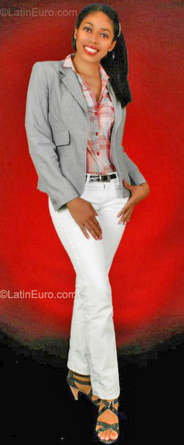 Date this athletic Honduras girl Cindy from Tegucigalpa HN560