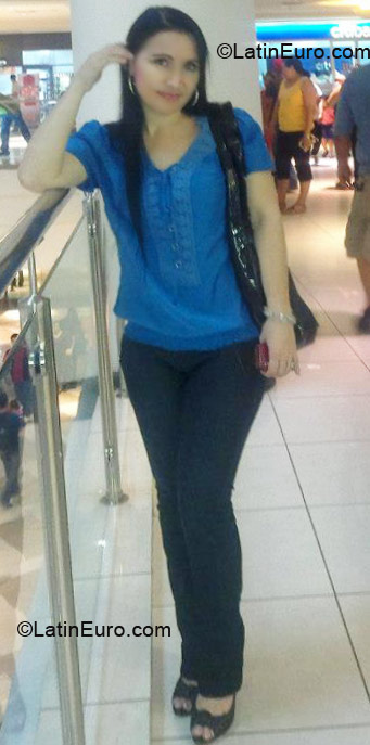 Date this funny Honduras girl Miriam from San Pedro Sula HN572