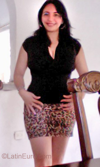 Date this pretty Honduras girl Dariela from Tegucigalpa HN579