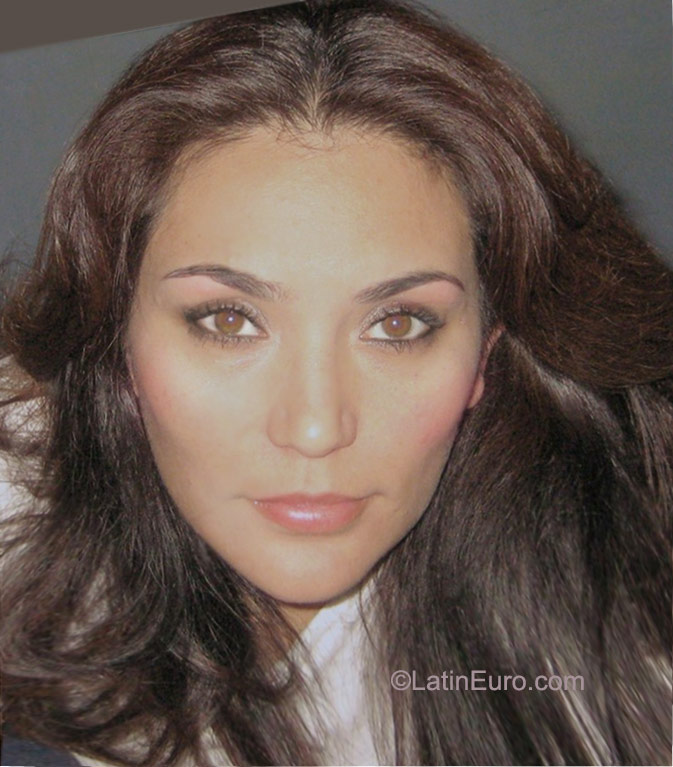 Date this exotic Mexico girl Elva from Mexico City MX615