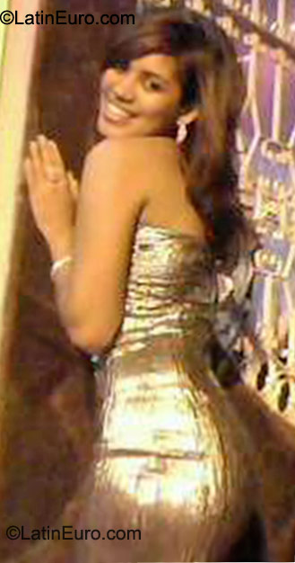 Date this sensual Nicaragua girl Jennifer from Leon NI94