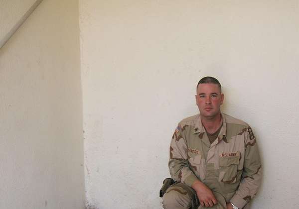 Date this hot United States man Hansomereynold9 from Los Angeles US12280