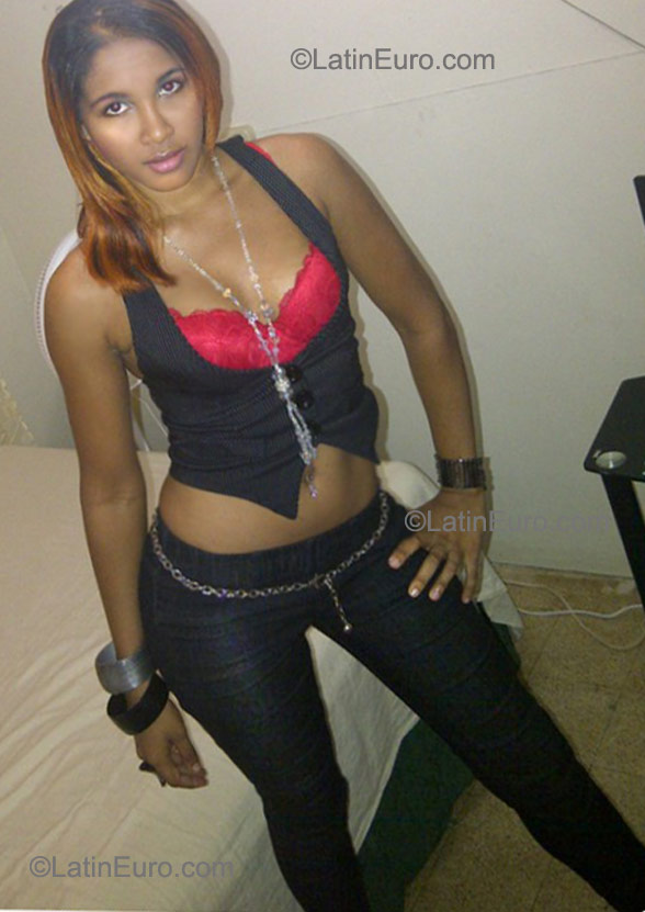 Date this exotic Jamaica girl Jankayan from St. Elizabeth JM435