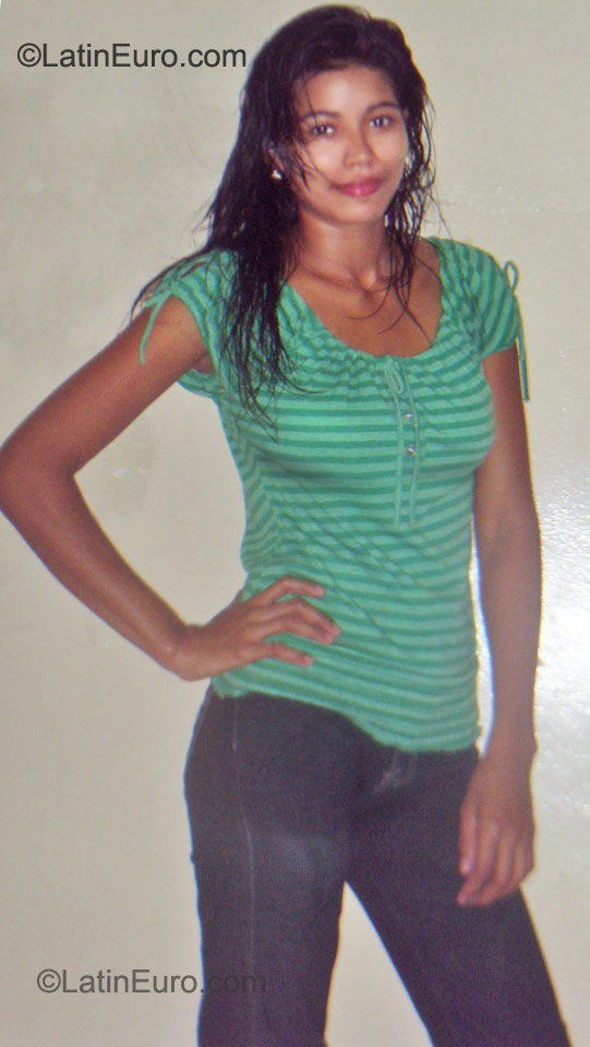 Date this funny Honduras girl NORA from San Pedro Sula HN603