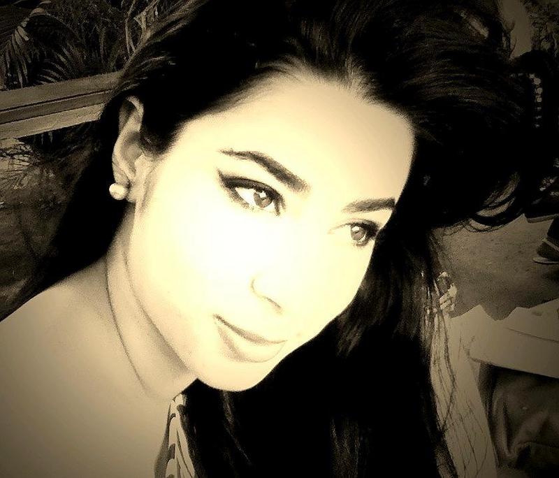 Date this hot Nicaragua girl Glo from Managua NI102