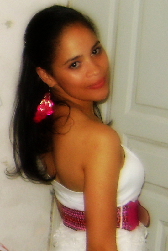 Date this hard body United States girl Tatamona from Florida US12443