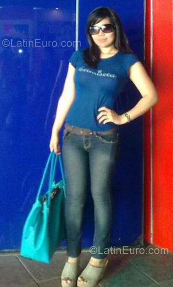 Date this delightful Philippines girl Marie from Paranaque PH449