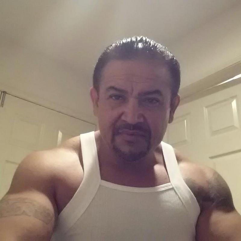 Date this tall United States man Travieso69 from Newport Beach US12525