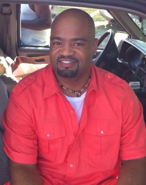 Date this delightful United States man Ira from Chicago US12828