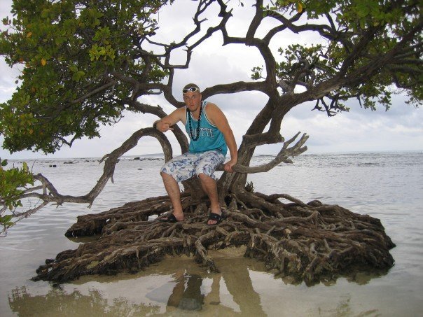 Date this hot United States man Nicholas80 from Miami US12865