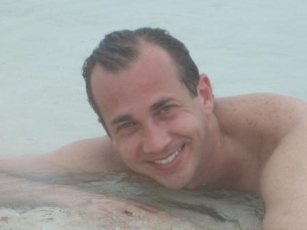 Date this georgeous United States man NewYorkFrenchy from New York US12890