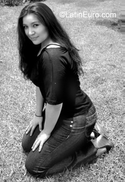 Date this stunning Mexico girl Aby31 from Guadalajara MX712