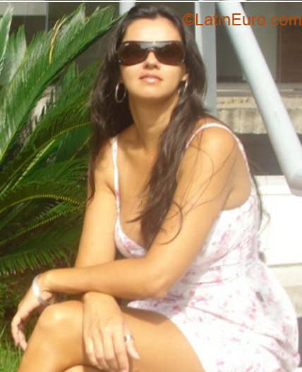 Date this tall Bolivia girl Charloty from  BR6690