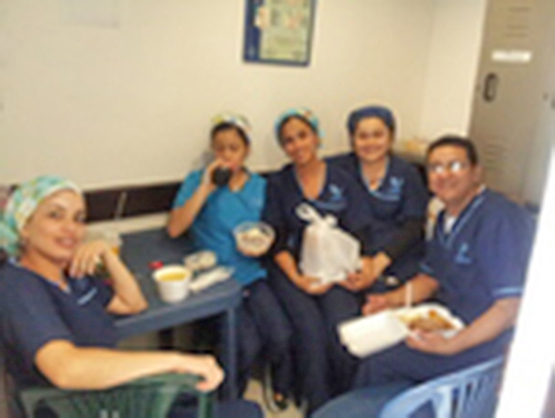 Date this happy United States girl Scott from Southwest US13009