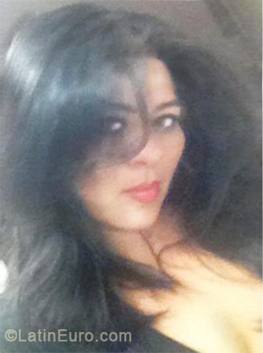 Date this gorgeous Mexico girl Edna from Cancun MX714