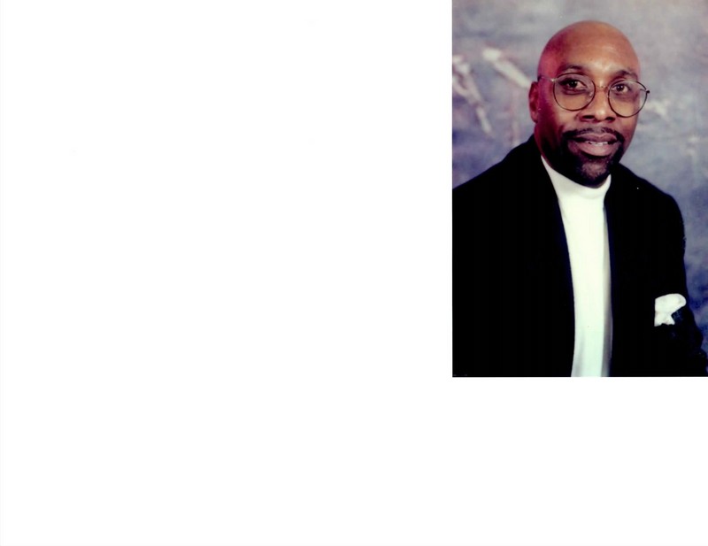 Date this pretty United States man Riley from Anaheim US13027