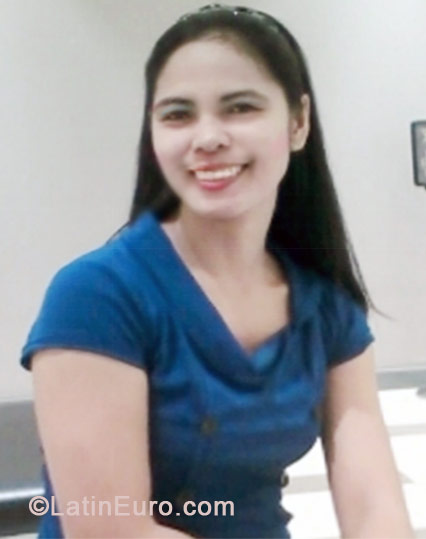 Date this good-looking Philippines girl Ann from Iloilo City PH468