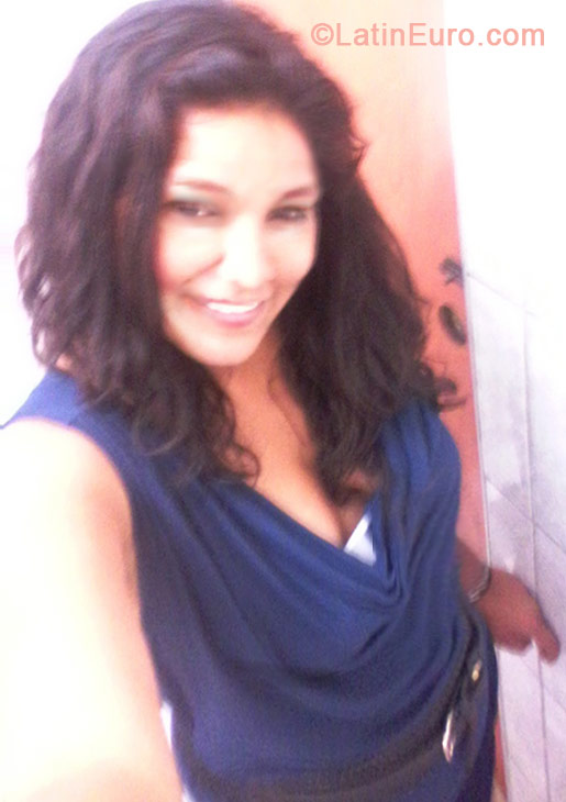 Date this lovely Peru girl Denisse from Lima PE545