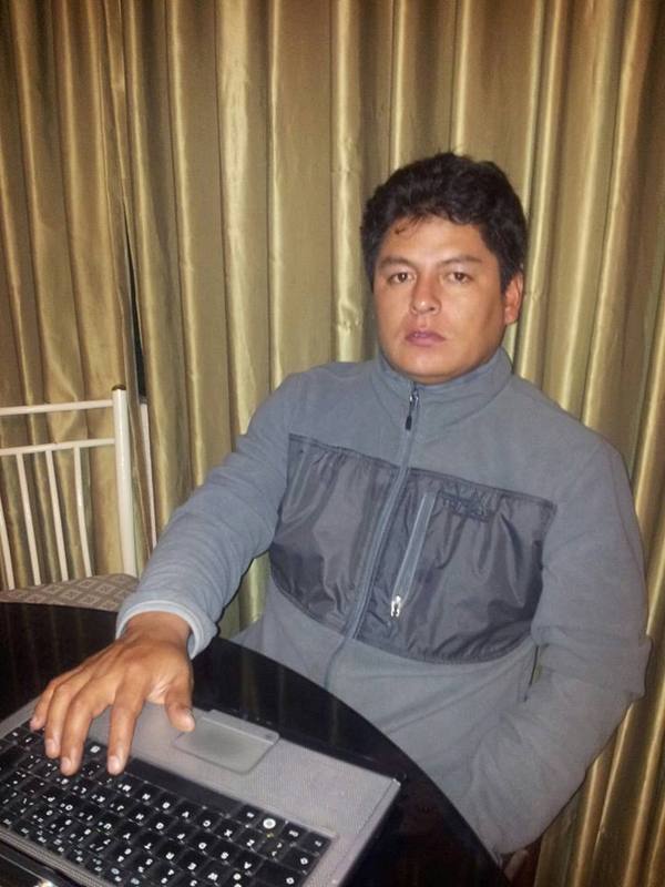Date this attractive Peru man Eber from Lima PE609
