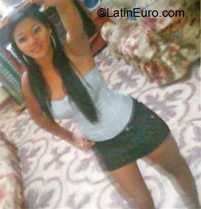 Date this pretty Peru girl Yazmin from Lima PE623