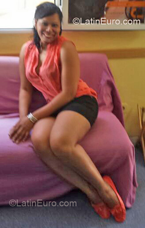 Date this pretty Spain girl Marisol from Madrid ES242