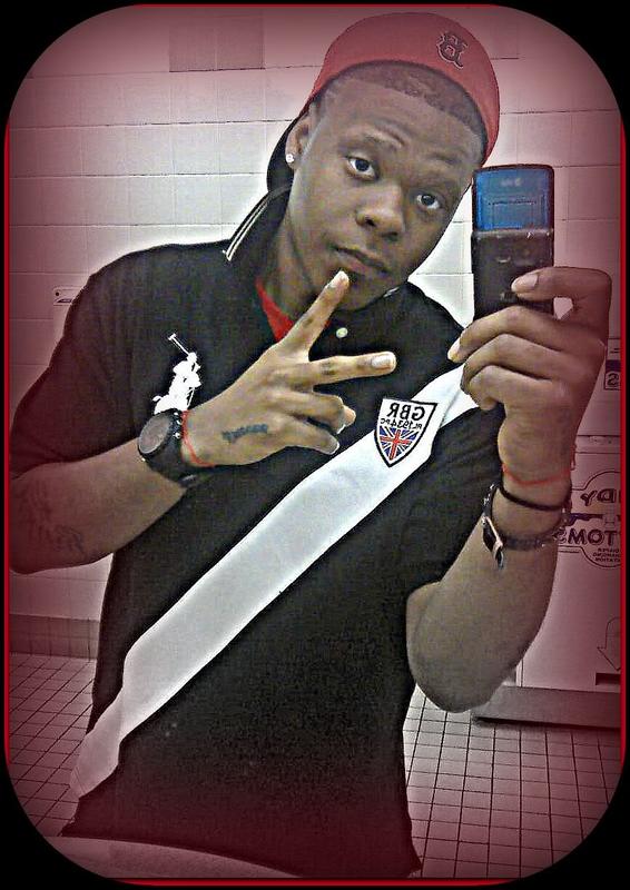 Date this georgeous United States man Dewon from Passion US13380