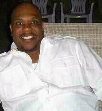 Date this exotic United States man Leon from Ontario US13471