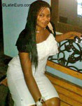 attractive Jamaica girl Melesha from Kingston JM634