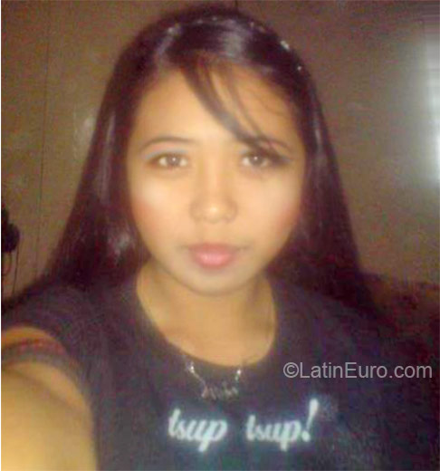 Date this nice looking Philippines girl Mabelle from Manila PH503