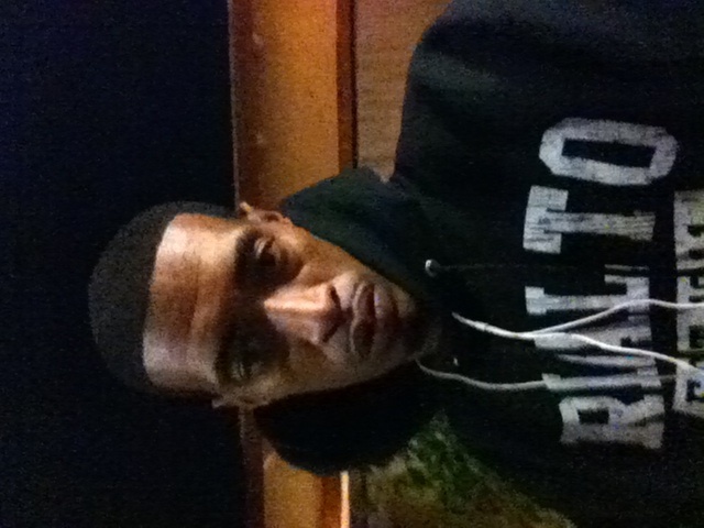 Date this young United States man WHATARUSHRAY from Rialto US13632