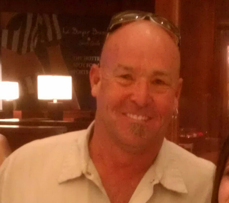 Date this sultry United States man Kelly from Anaheim US13667