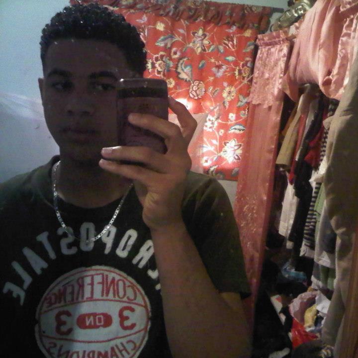 Date this voluptuous Dominican Republic man Deivi from Puerto Plata DO13164