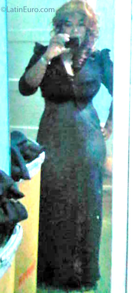 Date this fun Jamaica girl Tameka from St Catherine JM928