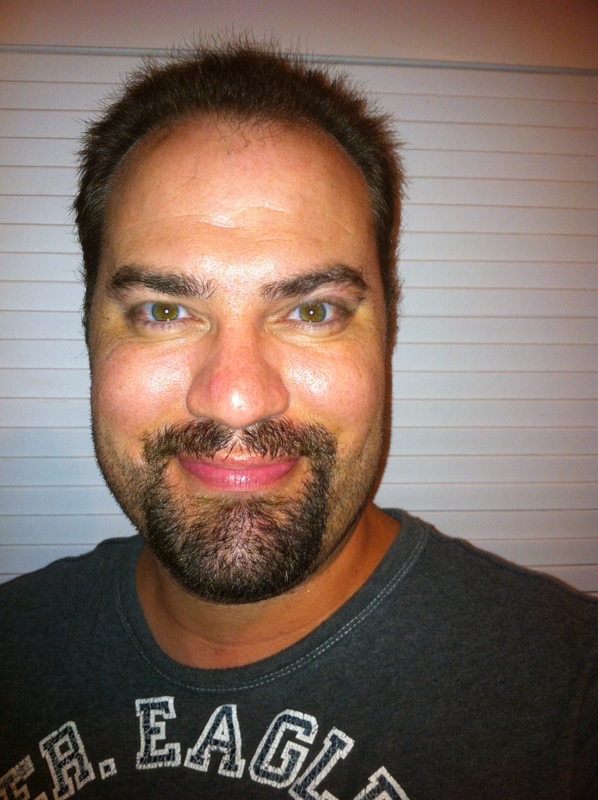 Date this pretty United States man Wes from Kona US13895