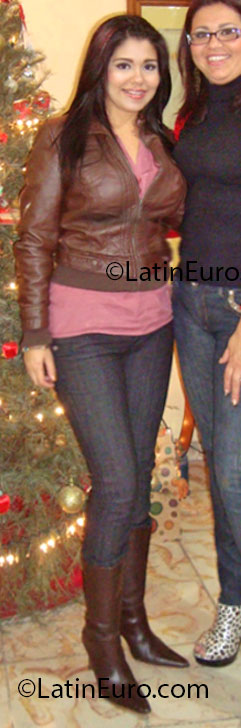 Date this cute Mexico girl DENISE from Mazatlan MX844